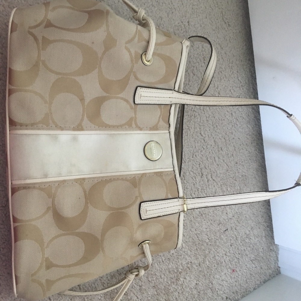 Coach shoulder bag